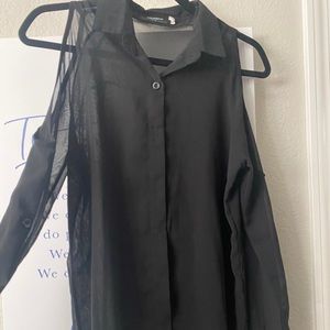 Crop shoulder blouse